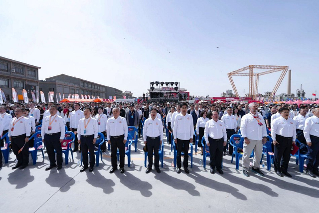 图集-2025环塔拉力赛发车仪式