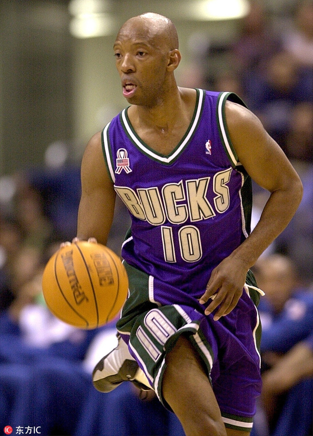 詹姆斯踏平绿军成现役抢七王 前头还有俩宿敌