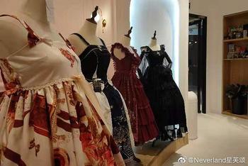 二次元服装也能成为好生意?