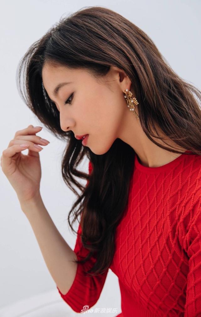 日本超模朝比奈彩壁纸 头条搜索