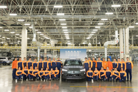 新的里程碑 第10000辆沃尔沃XC70下线