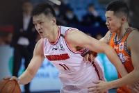易建联22+10周鹏狂砍33分 广东逆转福建止连败