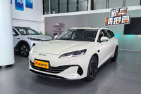 人群受众更明确 到店体验2026款海豹06双车