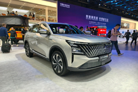 2026北京车展：长安逸动/CS75 PLUS蓝鲸超擎正式上市