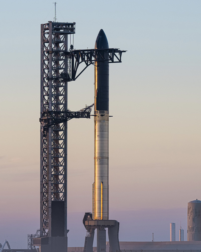 SpaceX星舰今晚将进行第二次试飞 为目前全球体积最大、推力最强的运载火箭_手机新浪网