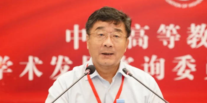 刘伟:认真履职尽责 加强学术引领_手机新浪网