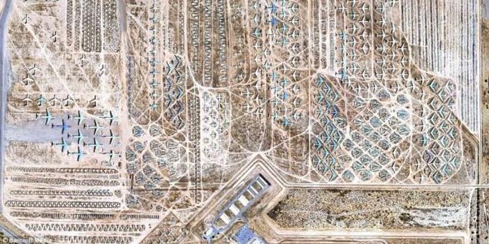 谷歌地球揭秘美国亚利桑那州飞机坟场(组图)_手机新浪网