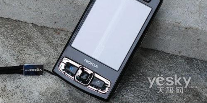 卡尔蔡司镜头 诺基亚导航8gb版n95仅卖3350_手机新浪网