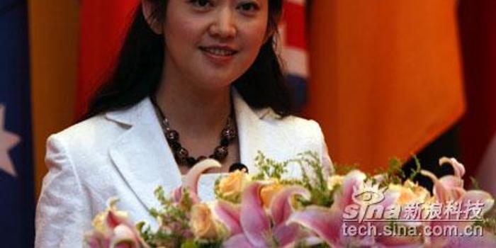 图文:论坛主持人大连电视台于洋