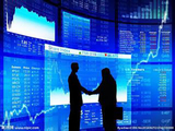 收评：创业板指震荡调整跌1.41% 半导体芯片逆势活跃