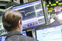 特朗普亮出“委内瑞拉模板”，目标直指政权更迭，美伊已无退路？