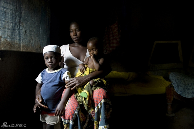 坦桑尼亚未成年少女妈妈纪实