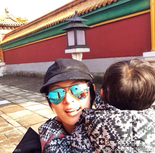 孙俪带等等游甄嬛拍摄地