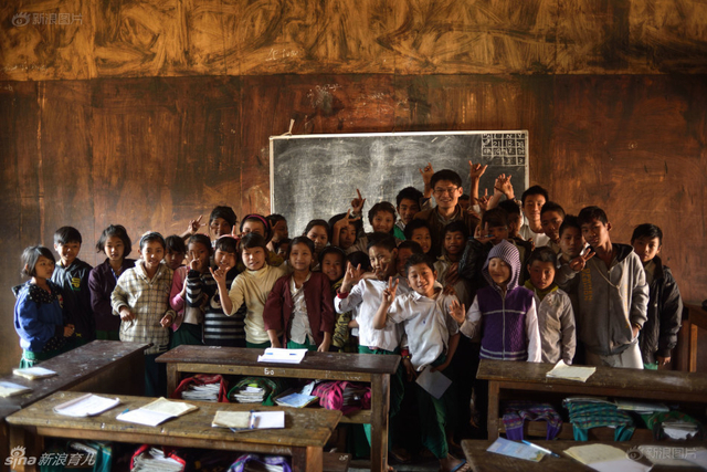 缅甸战火下的中国老师