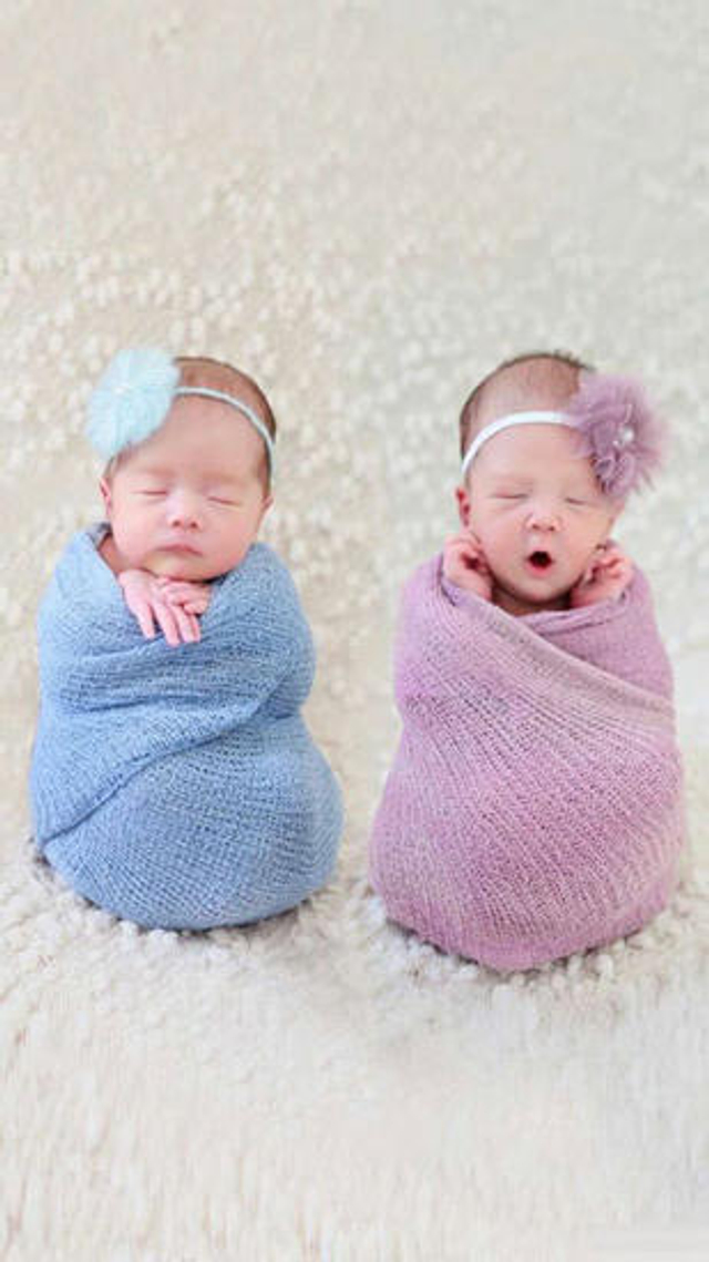 甘薇大方晒哺乳照