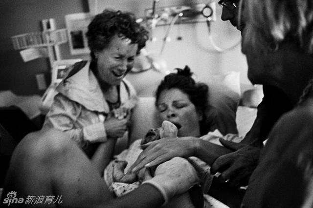 摄影师纪实分娩全过程：世上最美画面不过如此