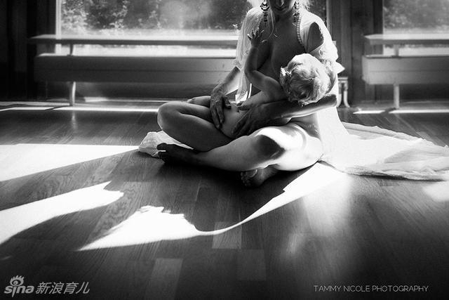 妈妈哺乳瞬间,世上最美的镜头