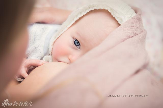 妈妈哺乳瞬间,世上最美的镜头