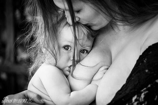 妈妈哺乳瞬间,世上最美的镜头