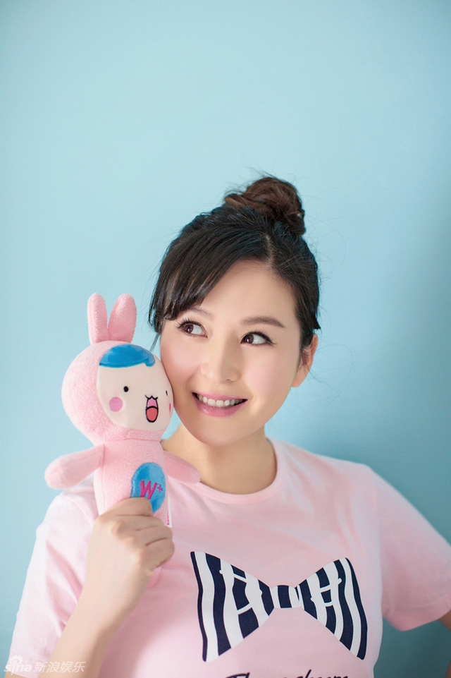 戴娇倩首曝孕照