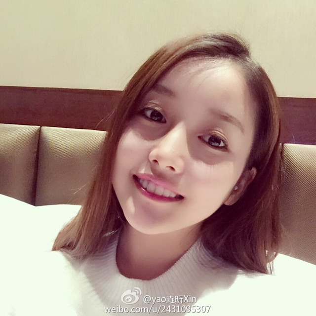 18岁中戏校花 民间女神刘垚昕海量写真