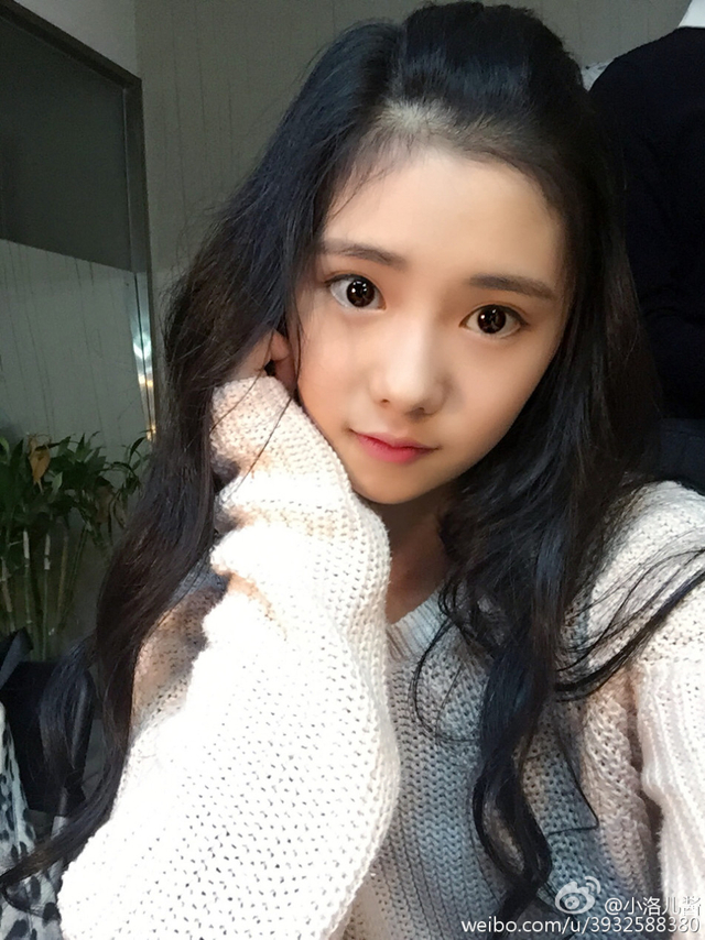 (责任编辑:王淳)33/91就读于北京舞蹈学院的女生angel小洛仙儿在微博