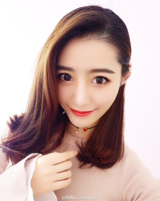 北舞女神大眼睛瓜子脸 网友:昆凌既视感