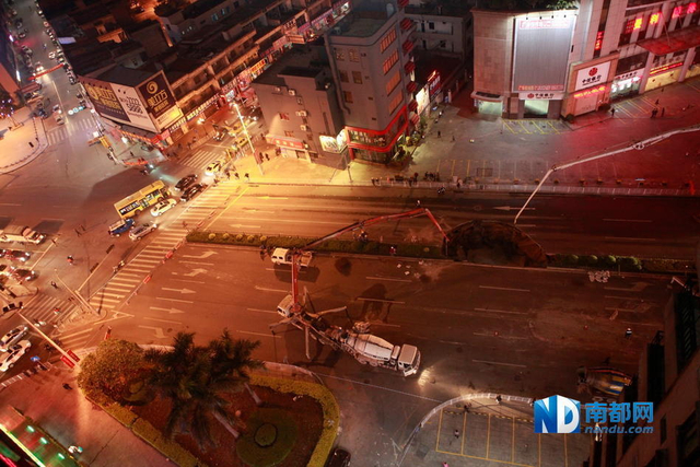 东莞常平大道45分钟内两度塌方 洞深3米_新浪图片