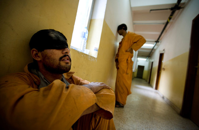 维基解密网公布伊拉克战争虐囚照片