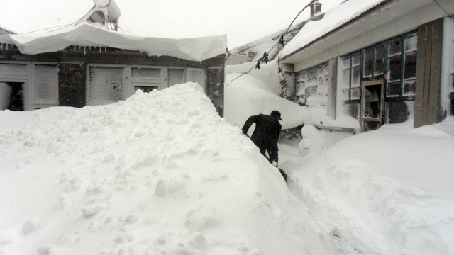 延庆遭遇52年来最大降雪