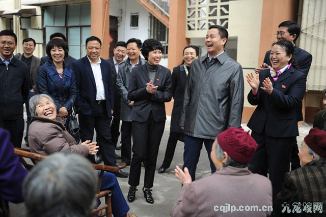 重庆10名干部高管因不雅视频被免职