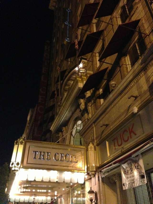 Cecil酒店外观