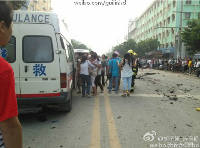 桂林八里街一所学校附近发生爆炸