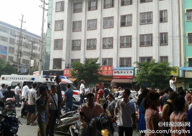 桂林八里街一所学校附近发生爆炸