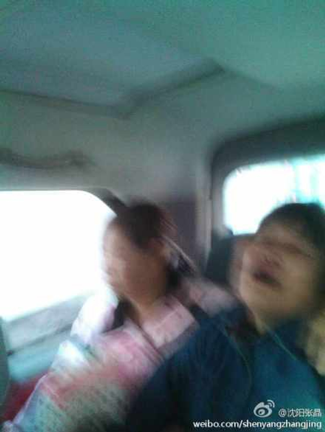 沈阳刺死城管小贩妻子发微博称见最后一面