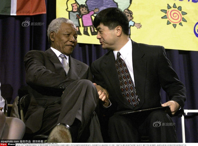 美国驻华大使骆家辉称将于明年初辞职