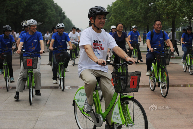 美国驻华大使骆家辉称将于明年初辞职