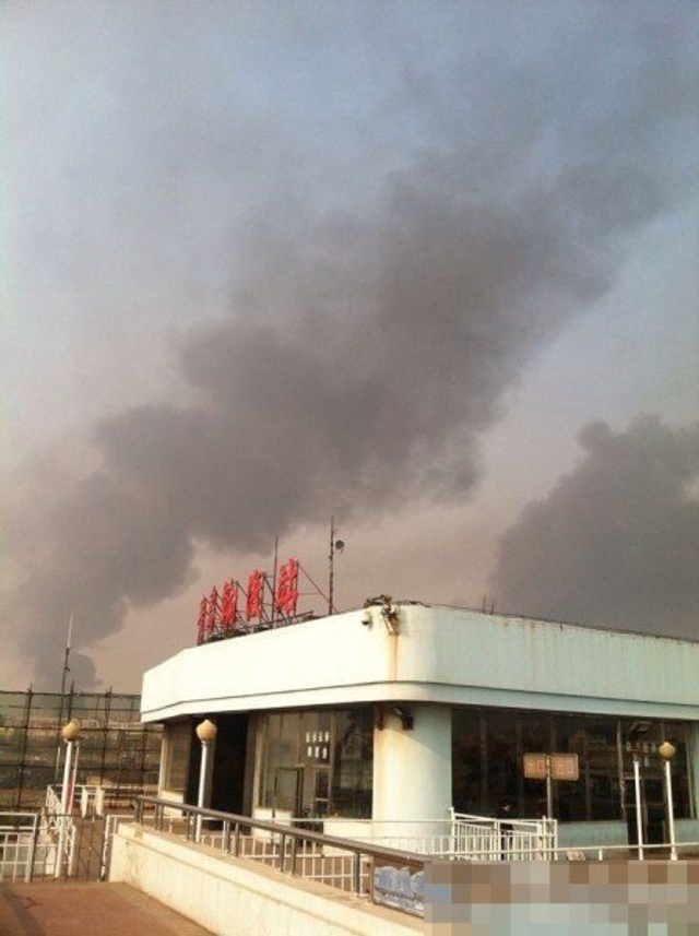青岛化工场区发生爆炸