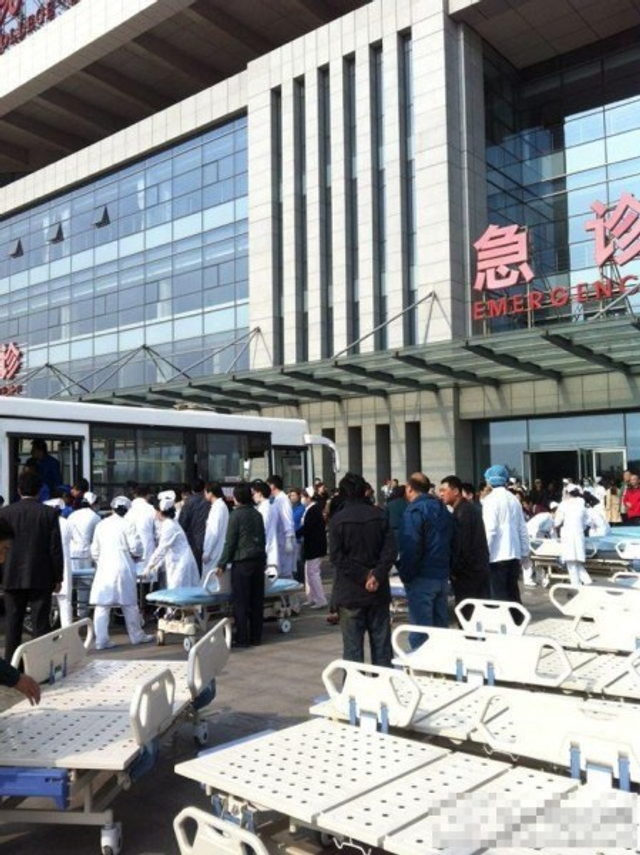 青岛中石化输油管道爆炸致多人死伤