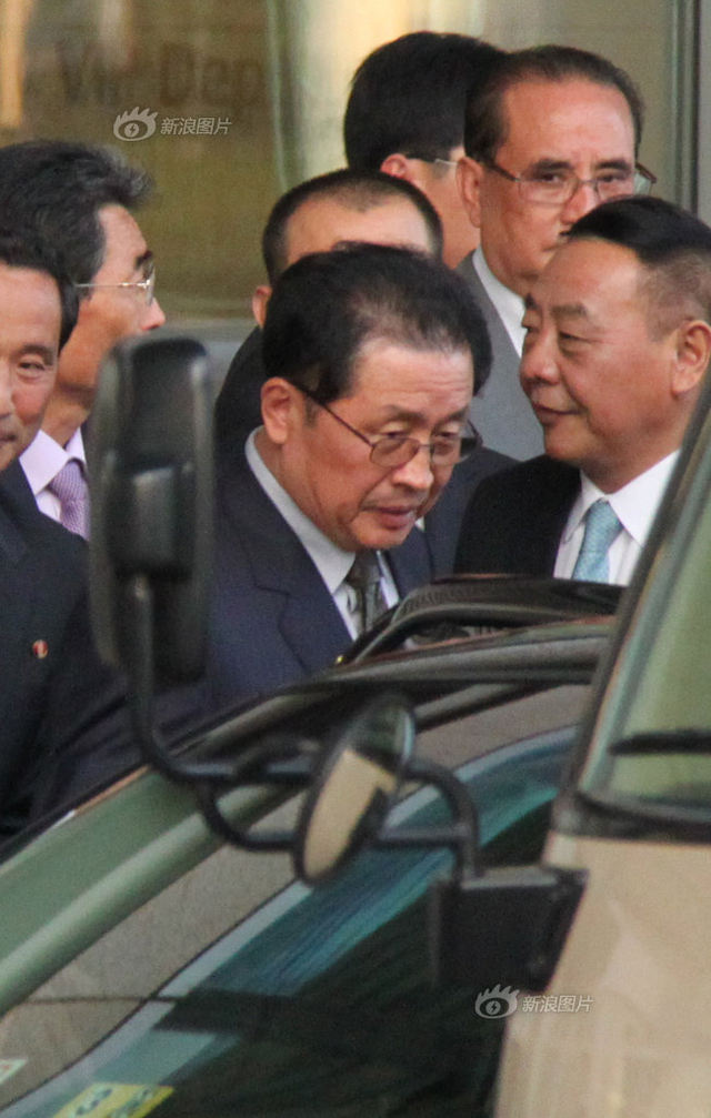 金正恩姑父张成泽被革职