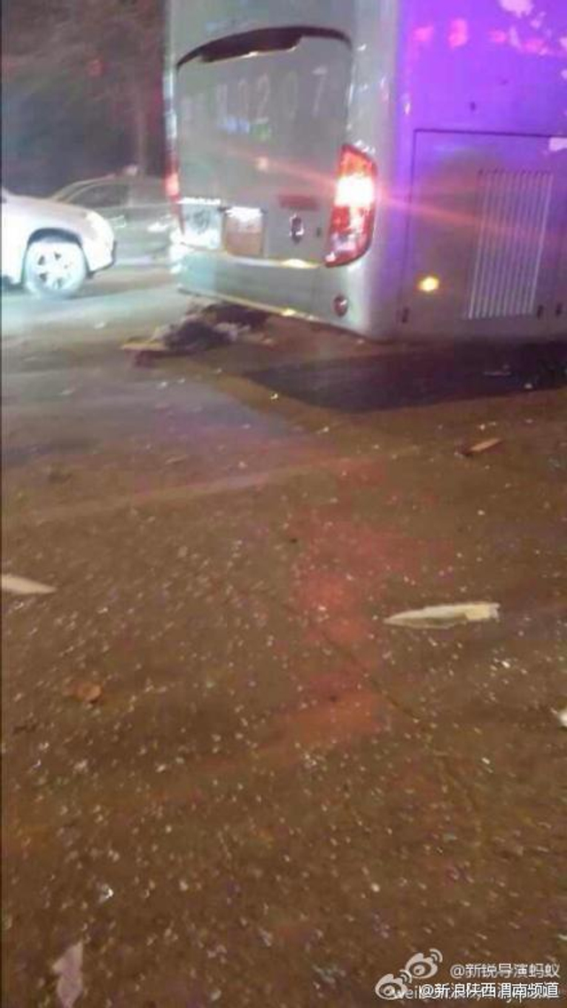 陕西蒲城县客车发生爆炸