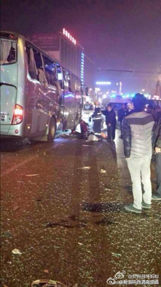 陕西蒲城县客车发生爆炸