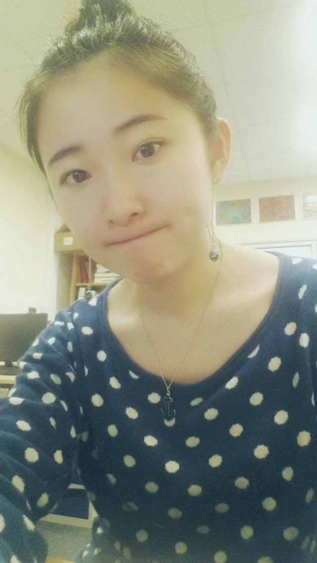 女博士美照惊艳网友否认欲征男友