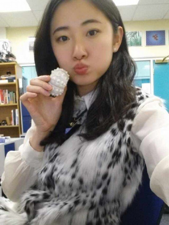 女博士美照惊艳网友否认欲征男友