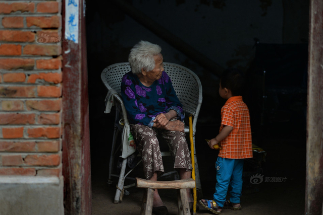 男子3年40余次性侵空巢老人