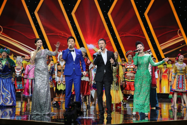 徐千雅 王欢 师鹏 汤子星《天耀中华》