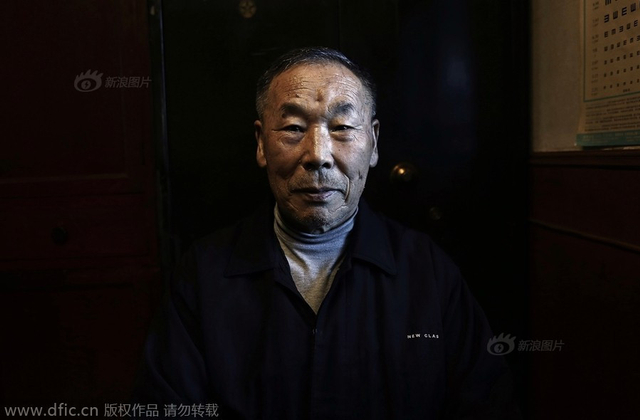 中国首颗原子弹爆炸50年 职工今何在？