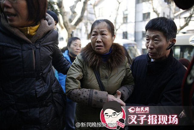 复旦投毒案二审宣判 林森浩父亲遭围堵