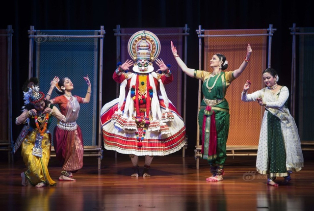 印度总统设“家宴”款待奥巴马夫妇