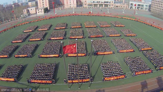 河北衡水二中举行高考百日誓师大会